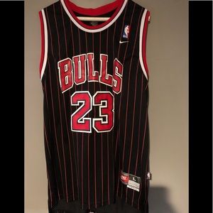 Men’s Large Nike Michael Jordan Pin Stripe Jersey